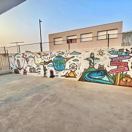 Casa Do Rogerio Hostel 카시아스두술 외부 사진