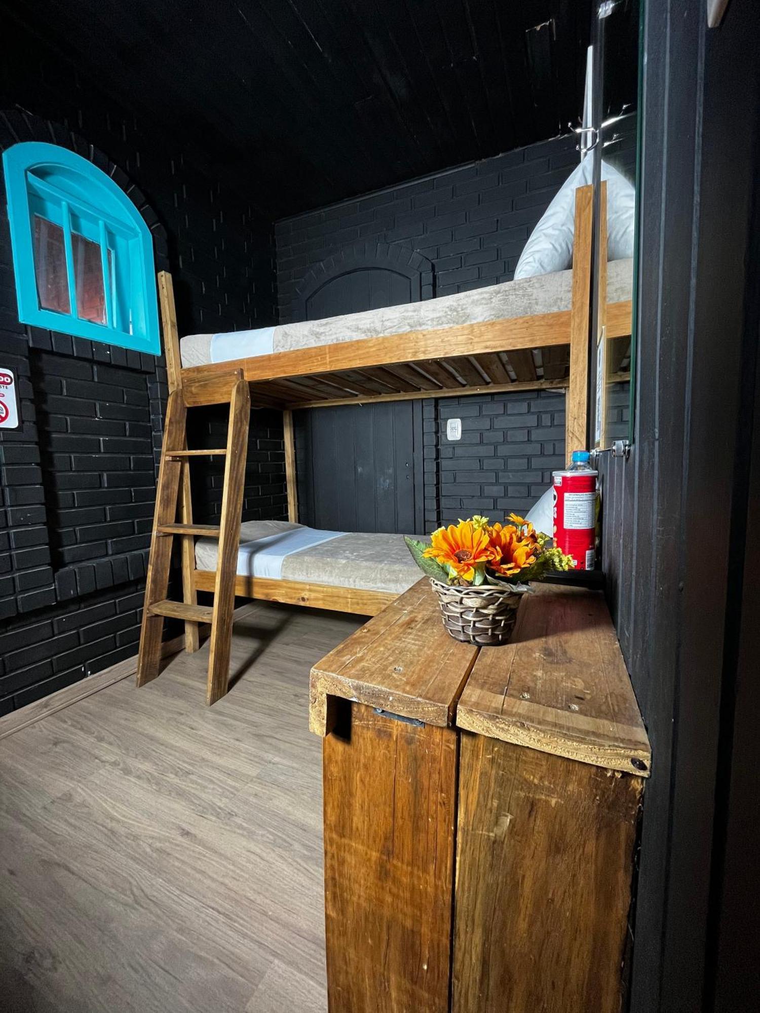 Casa Do Rogerio Hostel 카시아스두술 외부 사진