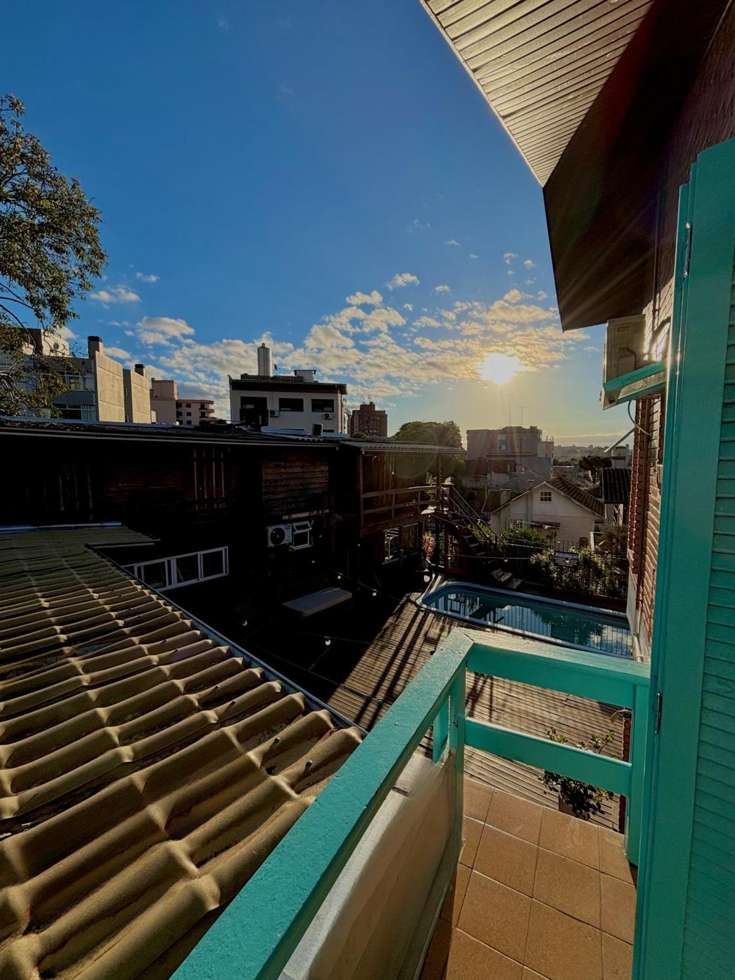 Casa Do Rogerio Hostel 카시아스두술 외부 사진