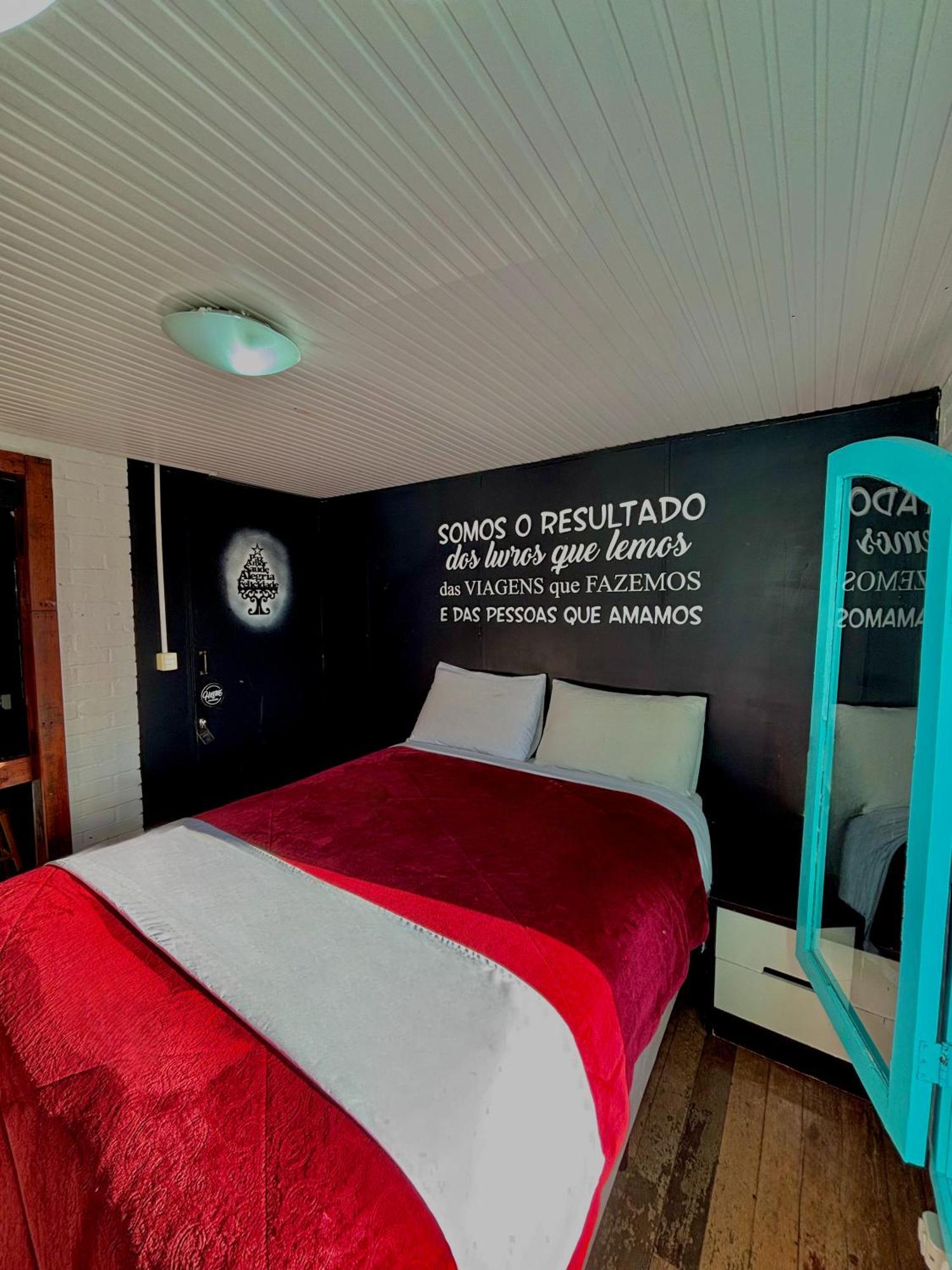 Casa Do Rogerio Hostel 카시아스두술 외부 사진
